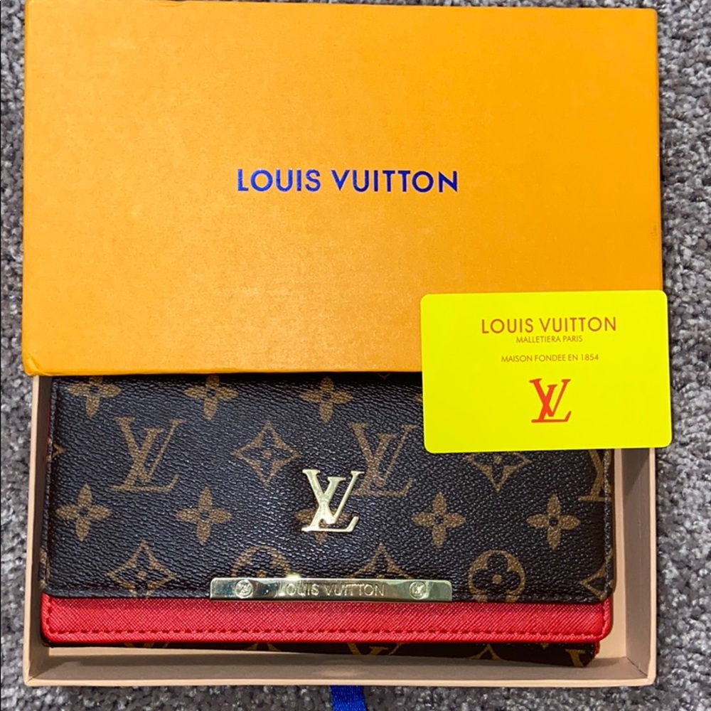Louis Vuitton Wallet